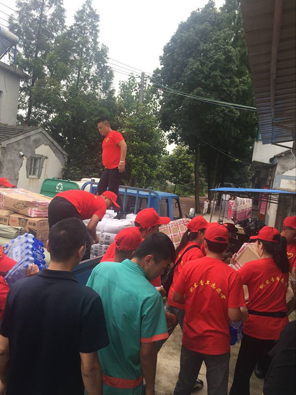 團縣委青年企業(yè)家協(xié)會捐贈物品2 團縣委青年企業(yè)家協(xié)會捐贈物品2